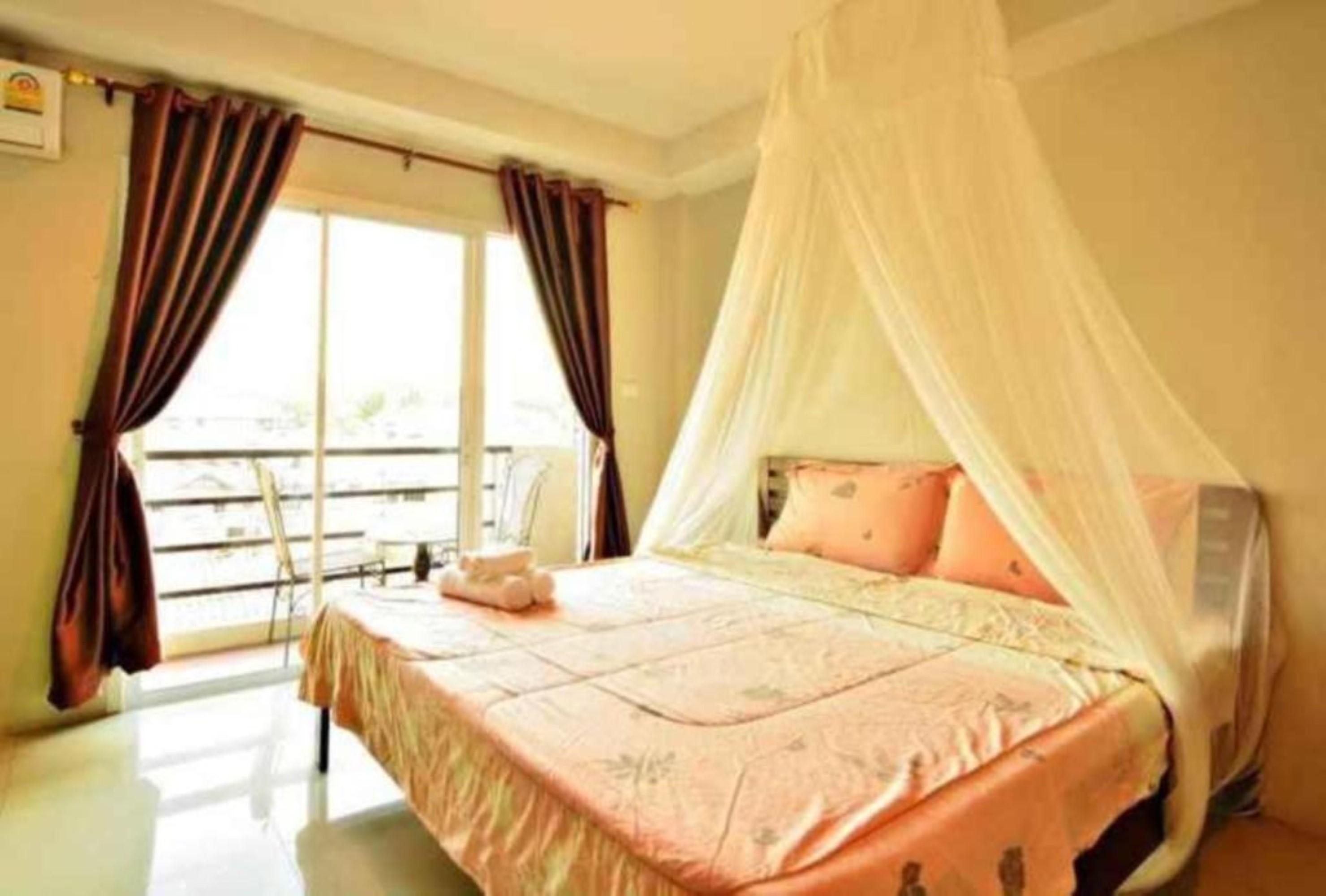 The Day Hotel Chonburi Exterior photo