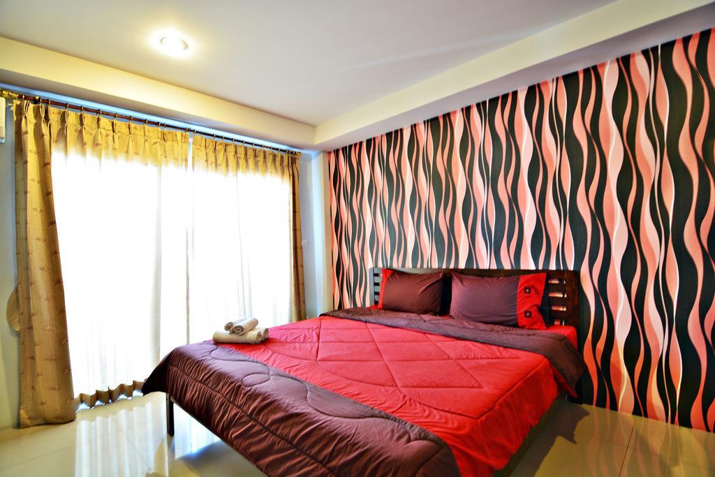The Day Hotel Chonburi Room photo