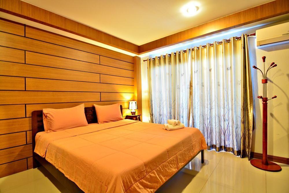 The Day Hotel Chonburi Exterior photo